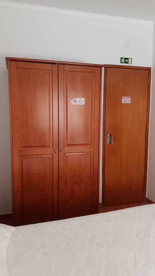 Alojamentos S.Jose Atouguia Da Baleia Ngoại thất bức ảnh
